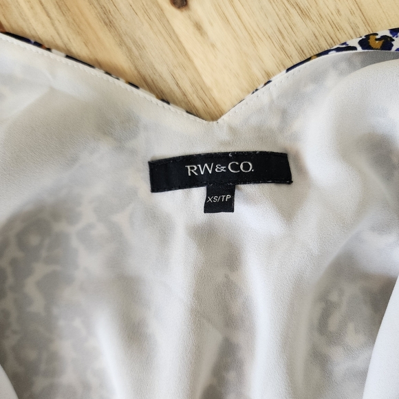 Sexy Leopard Cheetah Print Sleeveless Top Size XS/Small Party Preppy Office - Picture 4 of 7